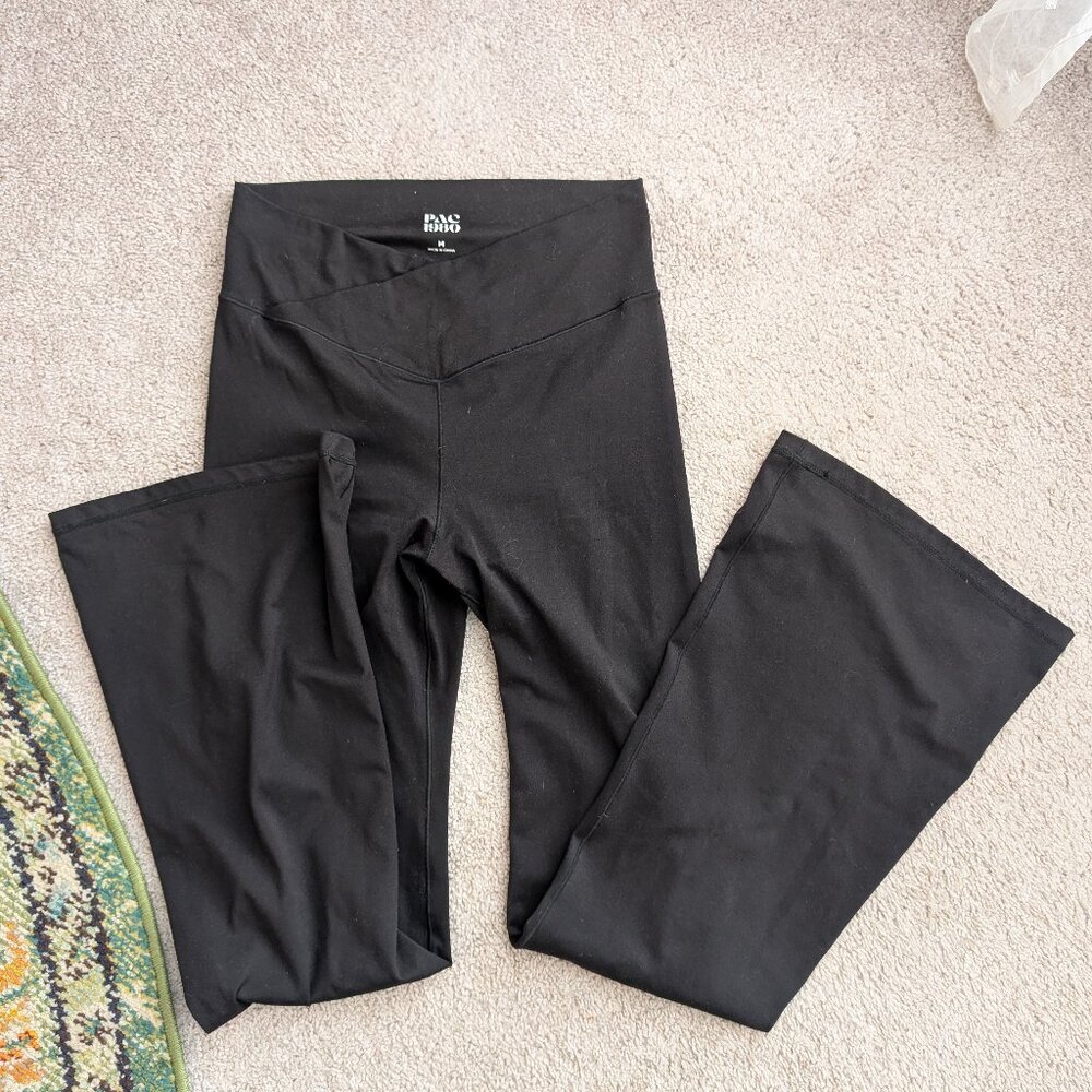 PAC 1980 PAC WHISPER Active Crossover Flare Yoga Pants size M
